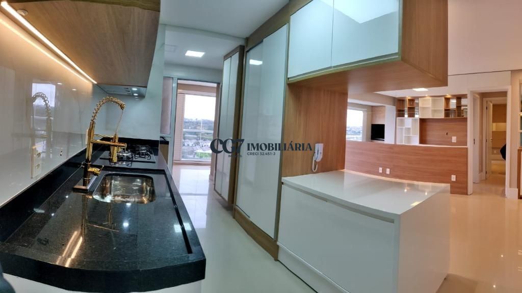 Apartamento à venda com 2 quartos, 80m² - Foto 1