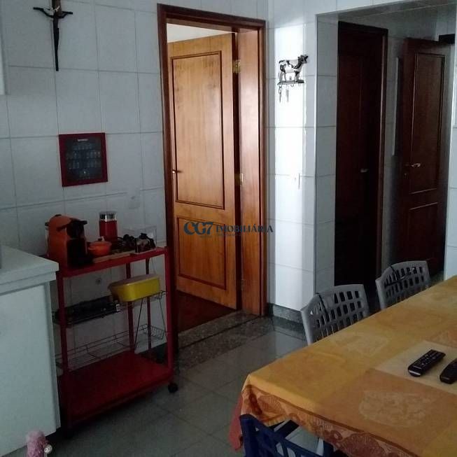 Apartamento à venda com 4 quartos, 288m² - Foto 8