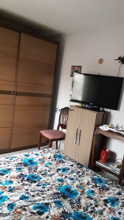 Sobrado à venda com 4 quartos, 100m² - Foto 13