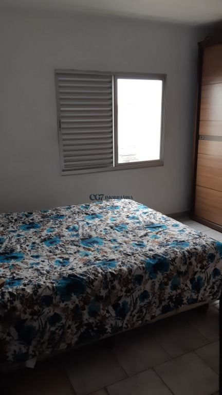 Sobrado à venda com 4 quartos, 100m² - Foto 12