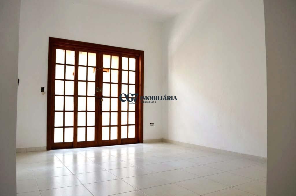 Sobrado à venda com 3 quartos, 215m² - Foto 10