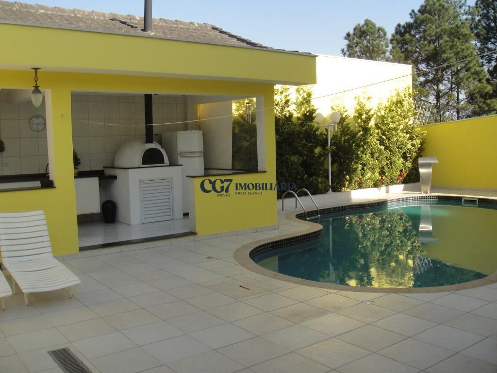 Casa de Condomínio à venda com 5 quartos, 520m² - Foto 1