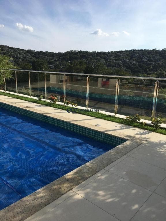 Casa de Condomínio à venda com 4 quartos, 471m² - Foto 2