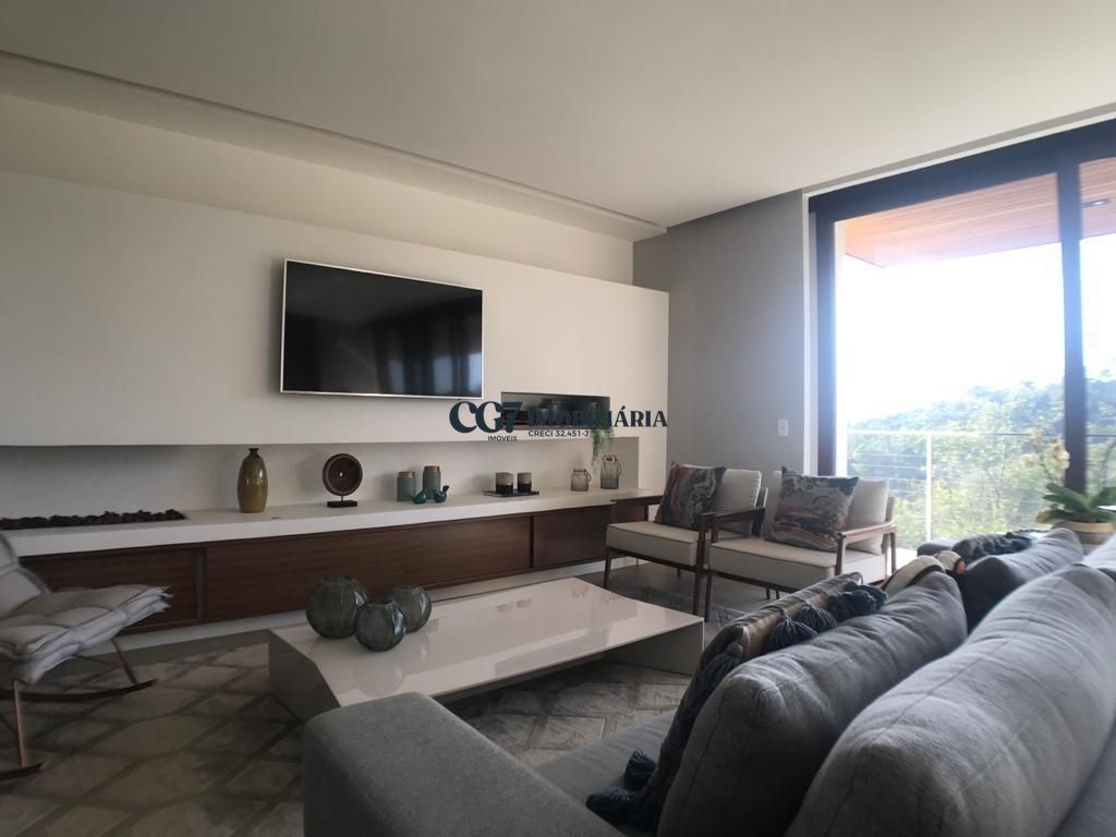 Casa de Condomínio à venda com 4 quartos, 427m² - Foto 7