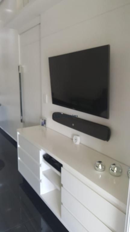 Apartamento à venda com 2 quartos, 72m² - Foto 2