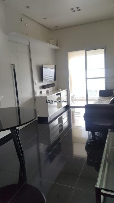 Apartamento à venda com 2 quartos, 72m² - Foto 1