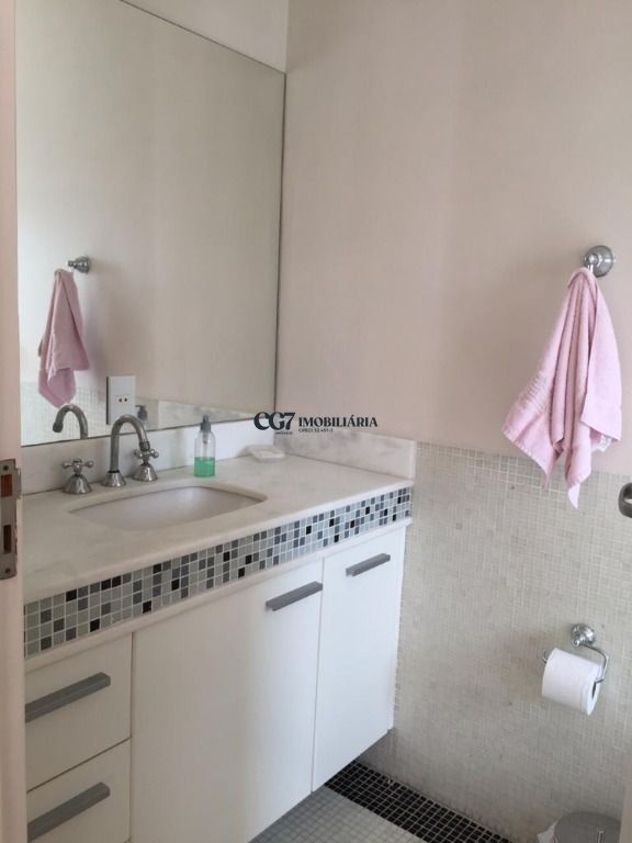 Sobrado à venda com 4 quartos, 278m² - Foto 15