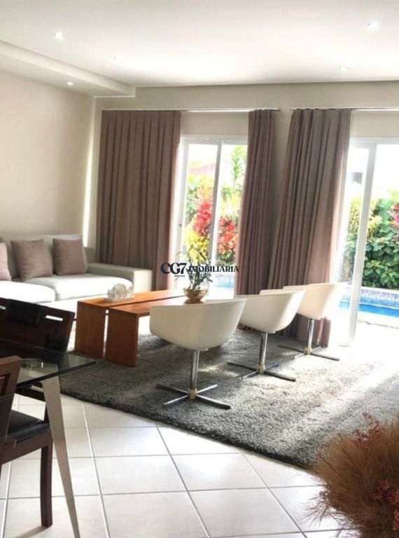 Sobrado à venda com 4 quartos, 278m² - Foto 1