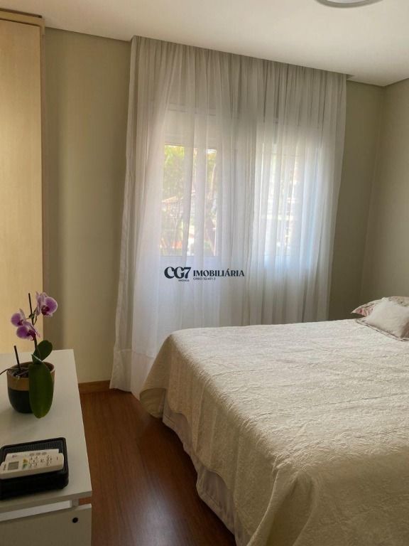 Casa de Condomínio à venda com 4 quartos, 300m² - Foto 35