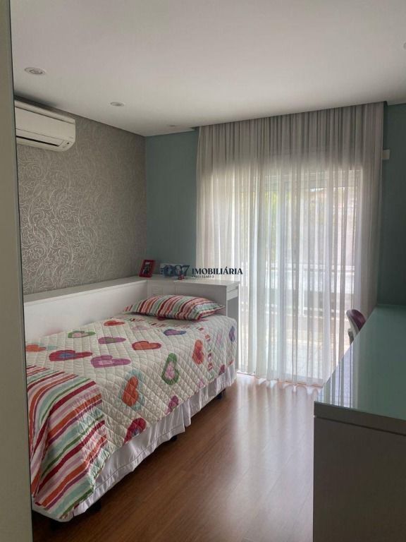 Casa de Condomínio à venda com 4 quartos, 300m² - Foto 18