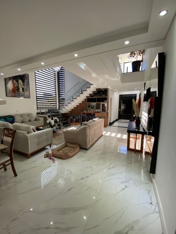 Casa de Condomínio à venda com 5 quartos, 530m² - Foto 6