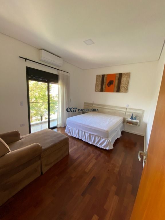 Casa de Condomínio à venda com 5 quartos, 530m² - Foto 17