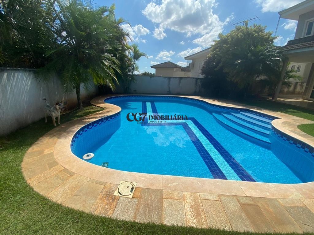 Casa de Condomínio à venda com 5 quartos, 500m² - Foto 1