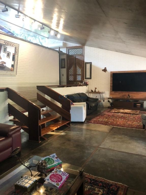 Casa de Condomínio à venda com 3 quartos, 413m² - Foto 11