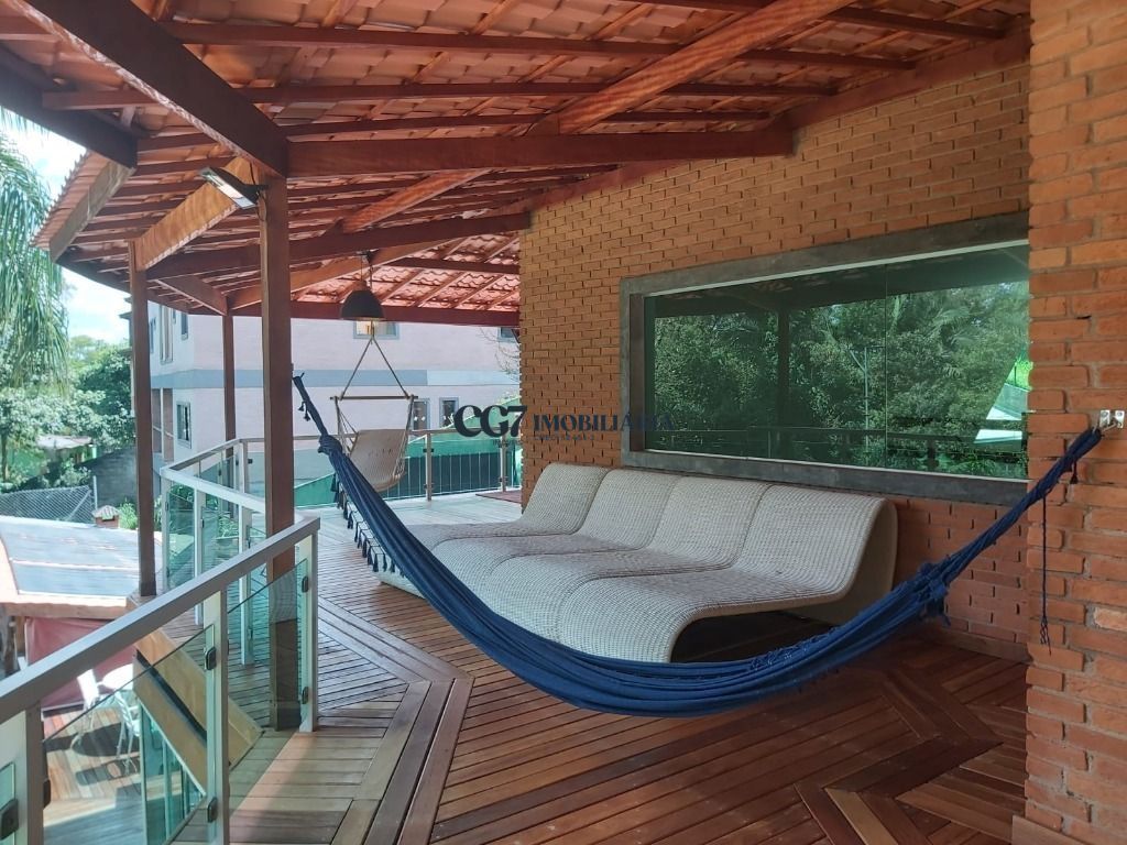 Casa de Condomínio à venda e aluguel com 3 quartos, 650m² - Foto 4