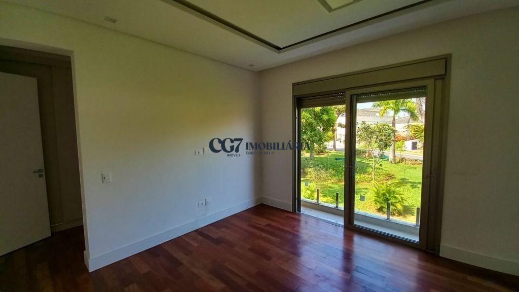 Casa de Condomínio à venda com 4 quartos, 686m² - Foto 21