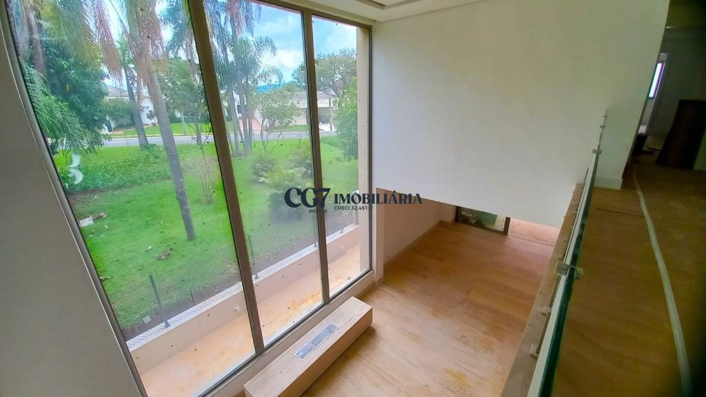 Casa de Condomínio à venda com 4 quartos, 686m² - Foto 41