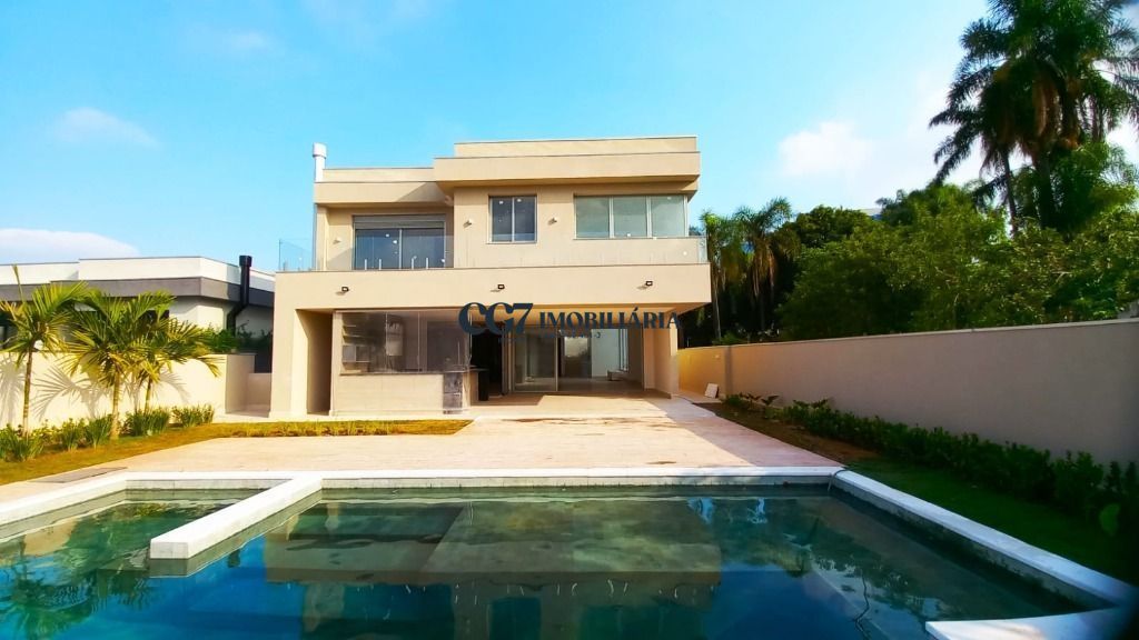 Casa de Condomínio à venda com 4 quartos, 686m² - Foto 1