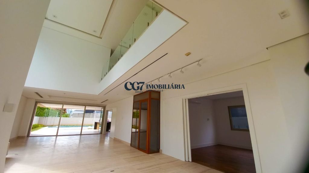 Casa de Condomínio à venda com 4 quartos, 686m² - Foto 32