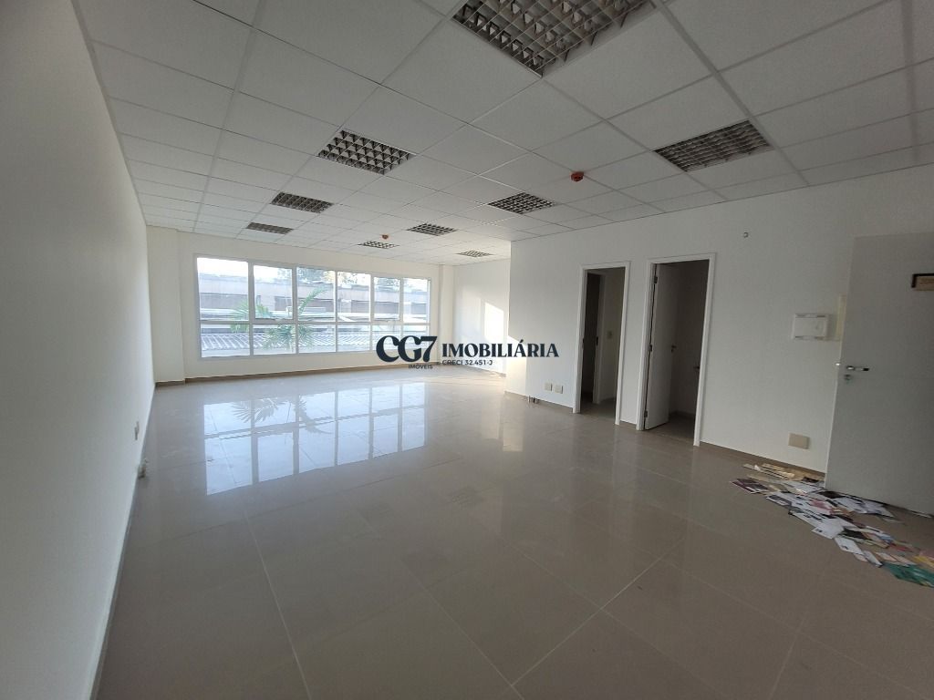 Conjunto Comercial-Sala à venda com 1 quarto, 55m² - Foto 2