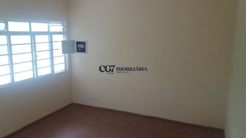 Casa à venda com 2 quartos, 210m² - Foto 3