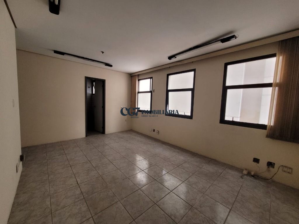 Conjunto Comercial-Sala à venda com 1 quarto, 25m² - Foto 2