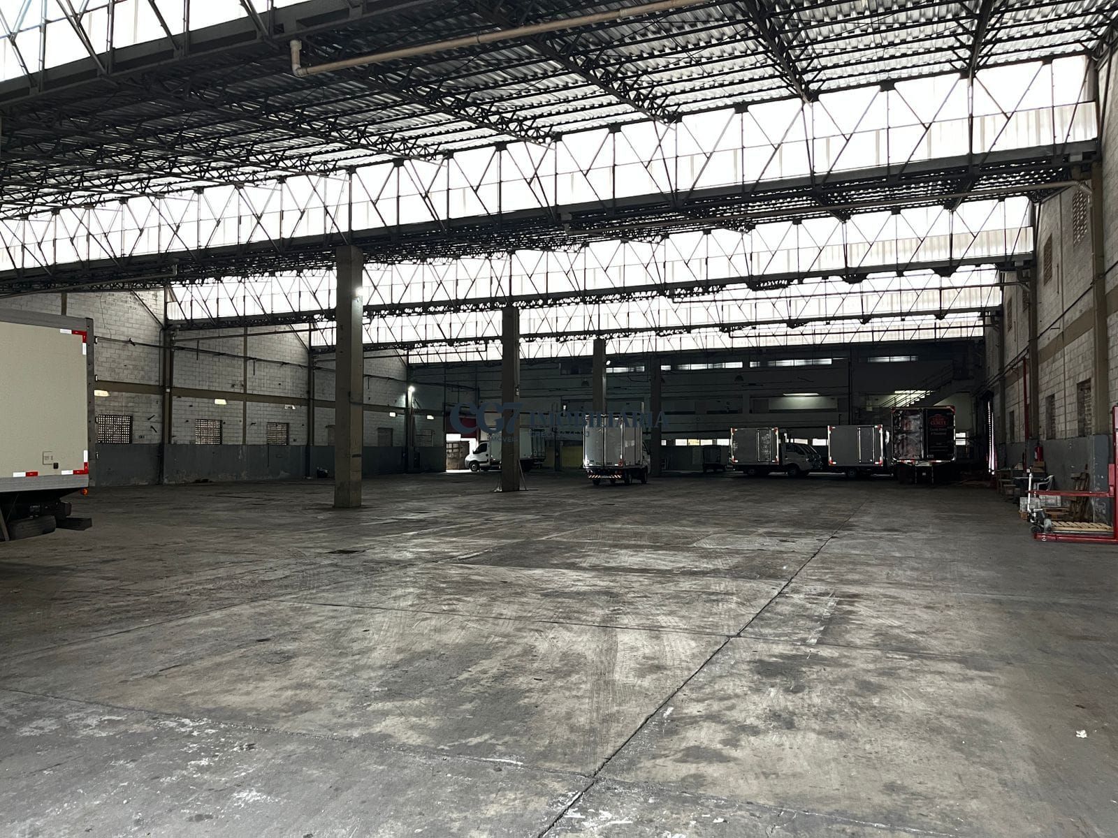 Depósito-Galpão-Armazém para alugar, 2275m² - Foto 2