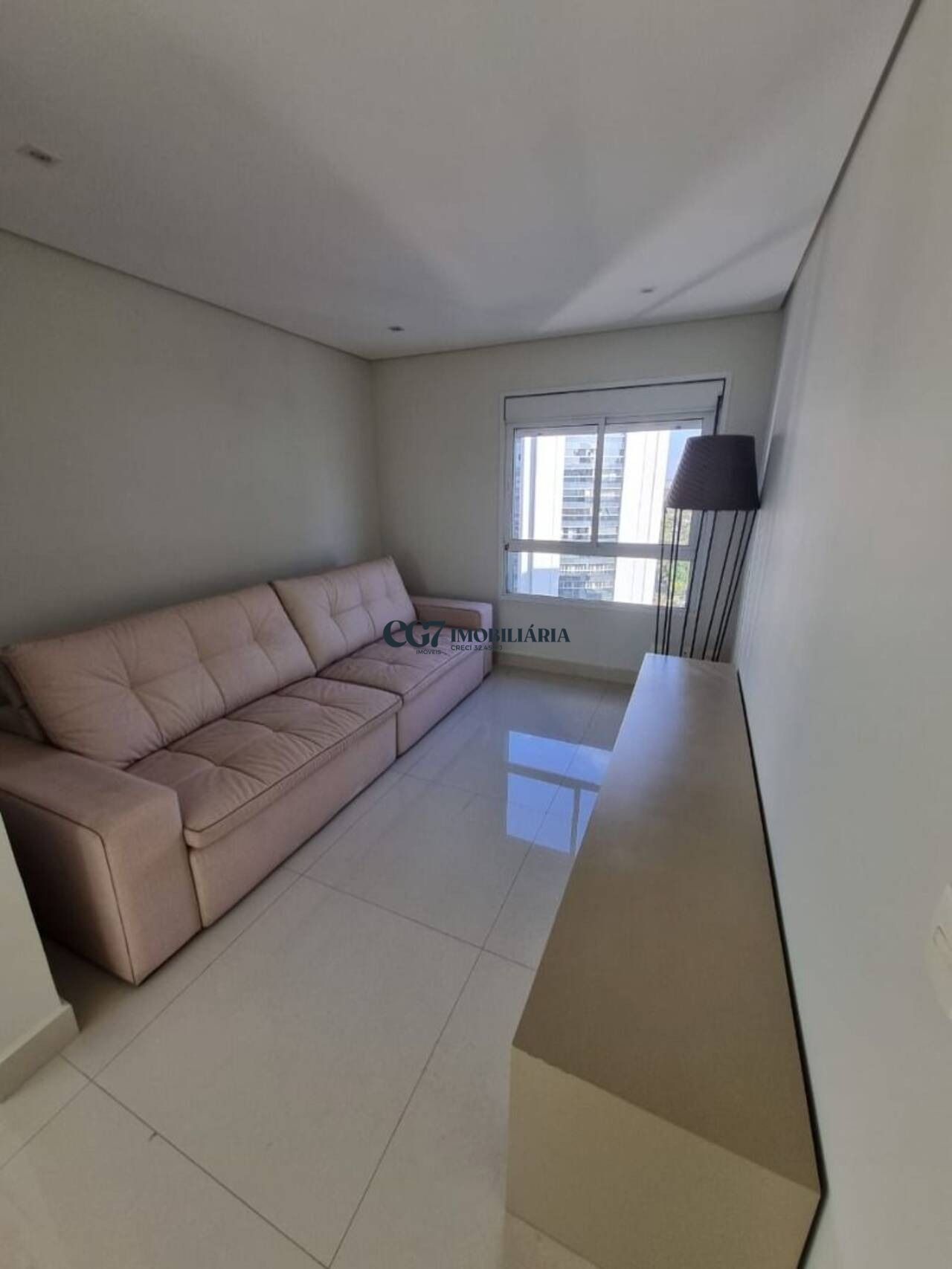 Apartamento à venda com 3 quartos, 169m² - Foto 4