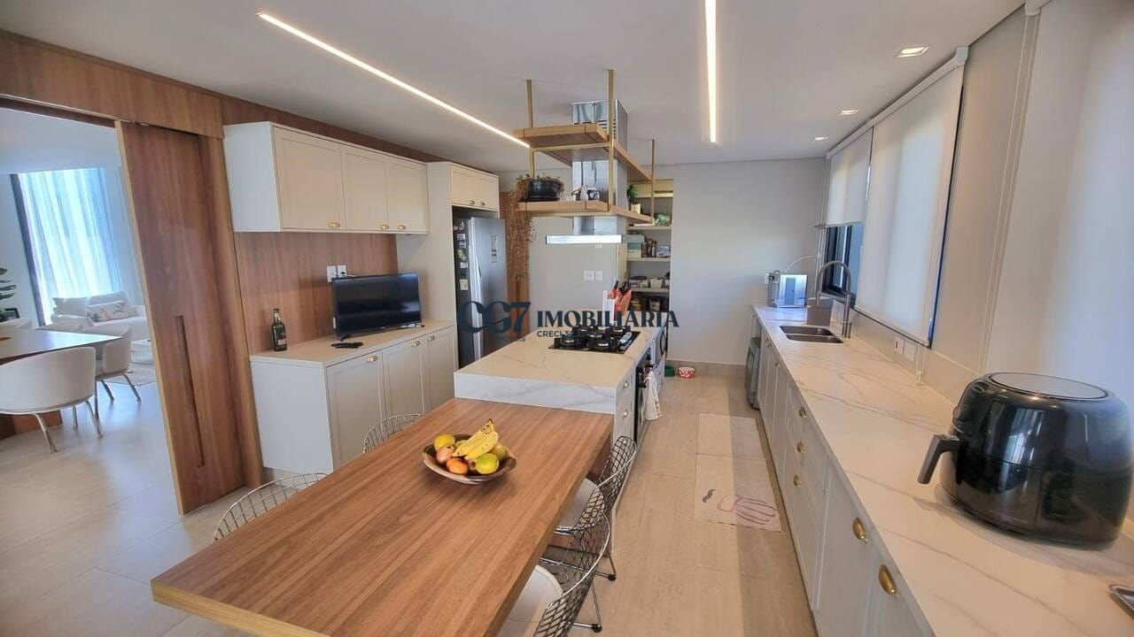 Sobrado à venda com 4 quartos, 440m² - Foto 4