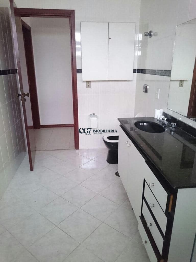 Sobrado à venda e aluguel com 4 quartos, 380m² - Foto 18