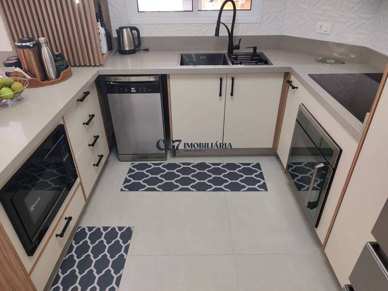 Sobrado à venda com 3 quartos, 180m² - Foto 6