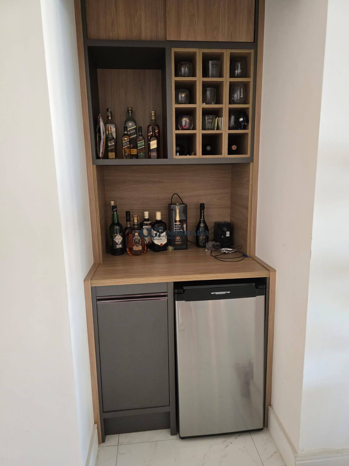 Apartamento à venda com 3 quartos, 140m² - Foto 6