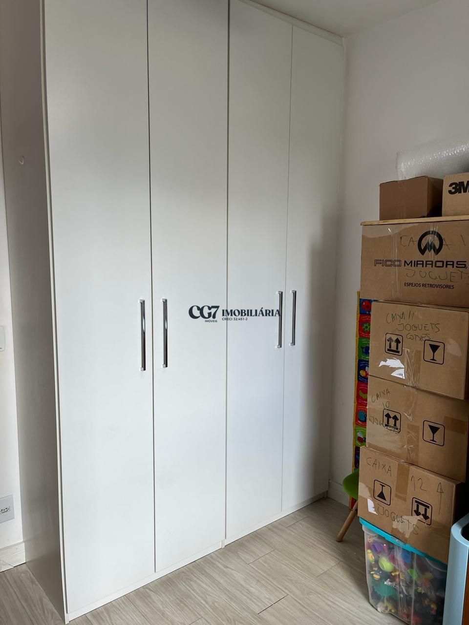 Apartamento para alugar com 3 quartos, 107m² - Foto 4