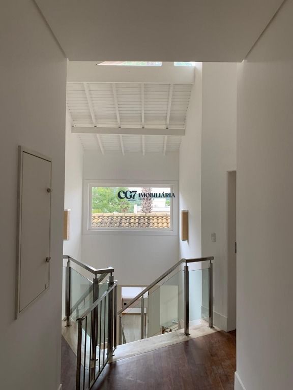 Casa de Condomínio à venda com 4 quartos, 580m² - Foto 15