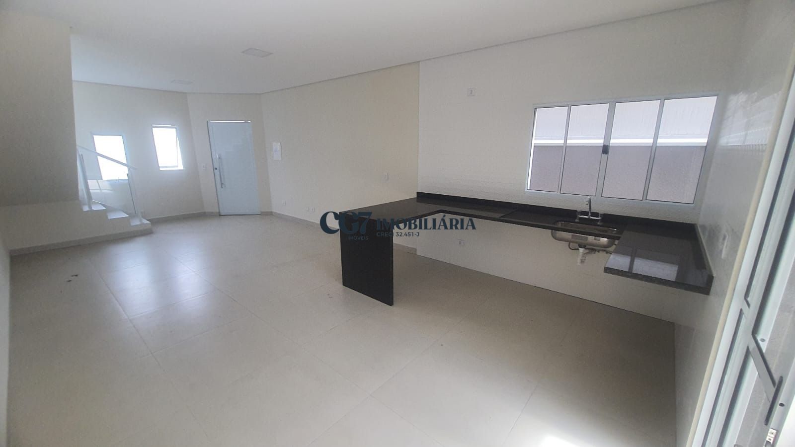 Sobrado à venda com 3 quartos, 135m² - Foto 2