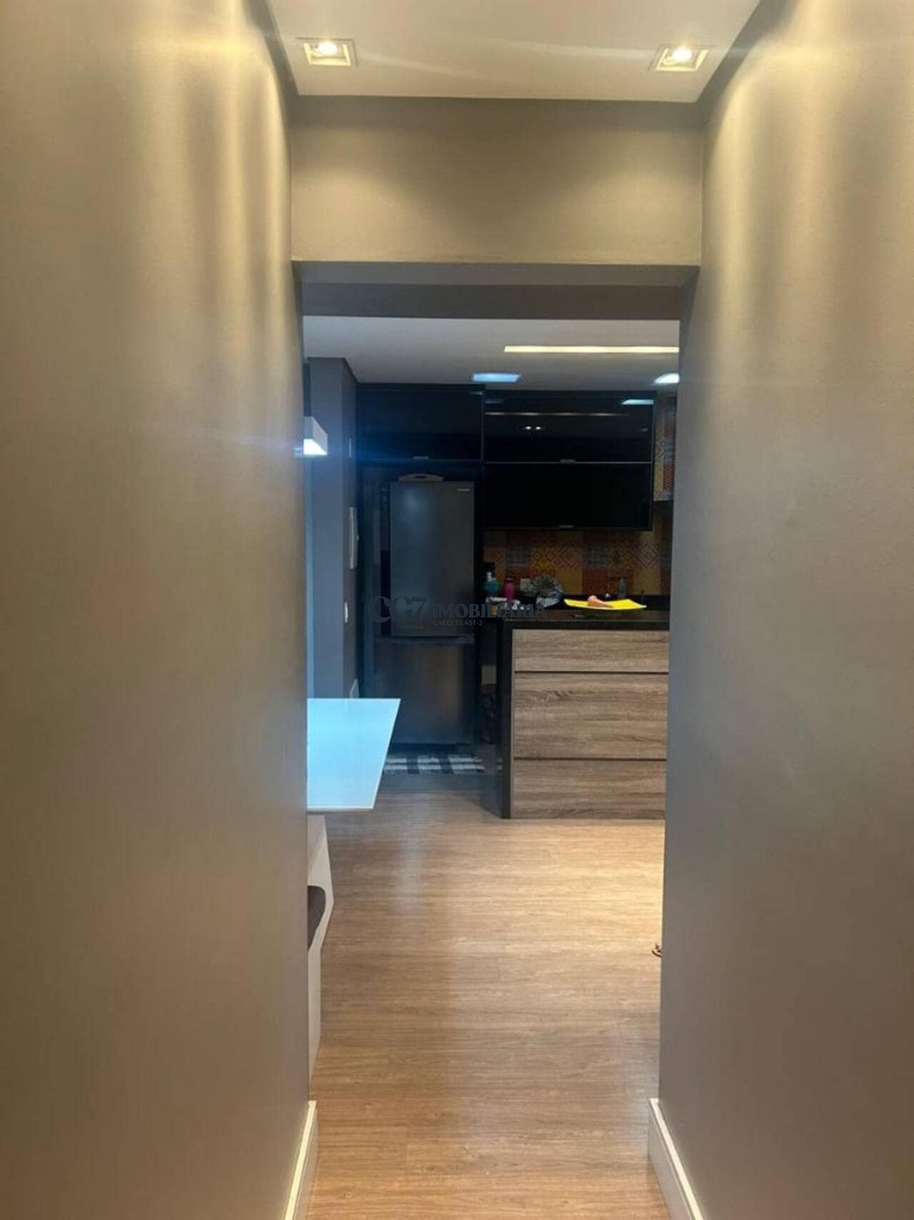 Apartamento à venda com 2 quartos, 66m² - Foto 4