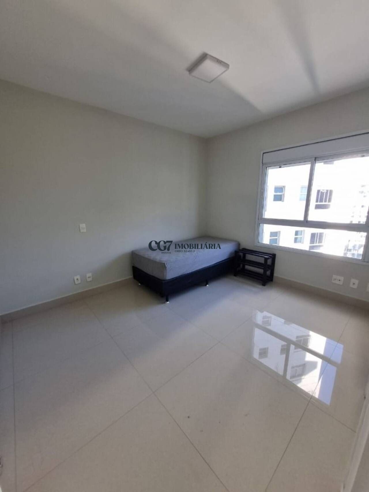 Apartamento à venda com 3 quartos, 169m² - Foto 9