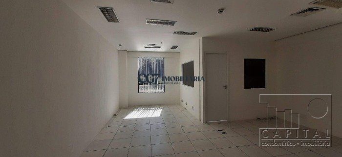 Conjunto Comercial-Sala à venda com 1 quarto, 42m² - Foto 4