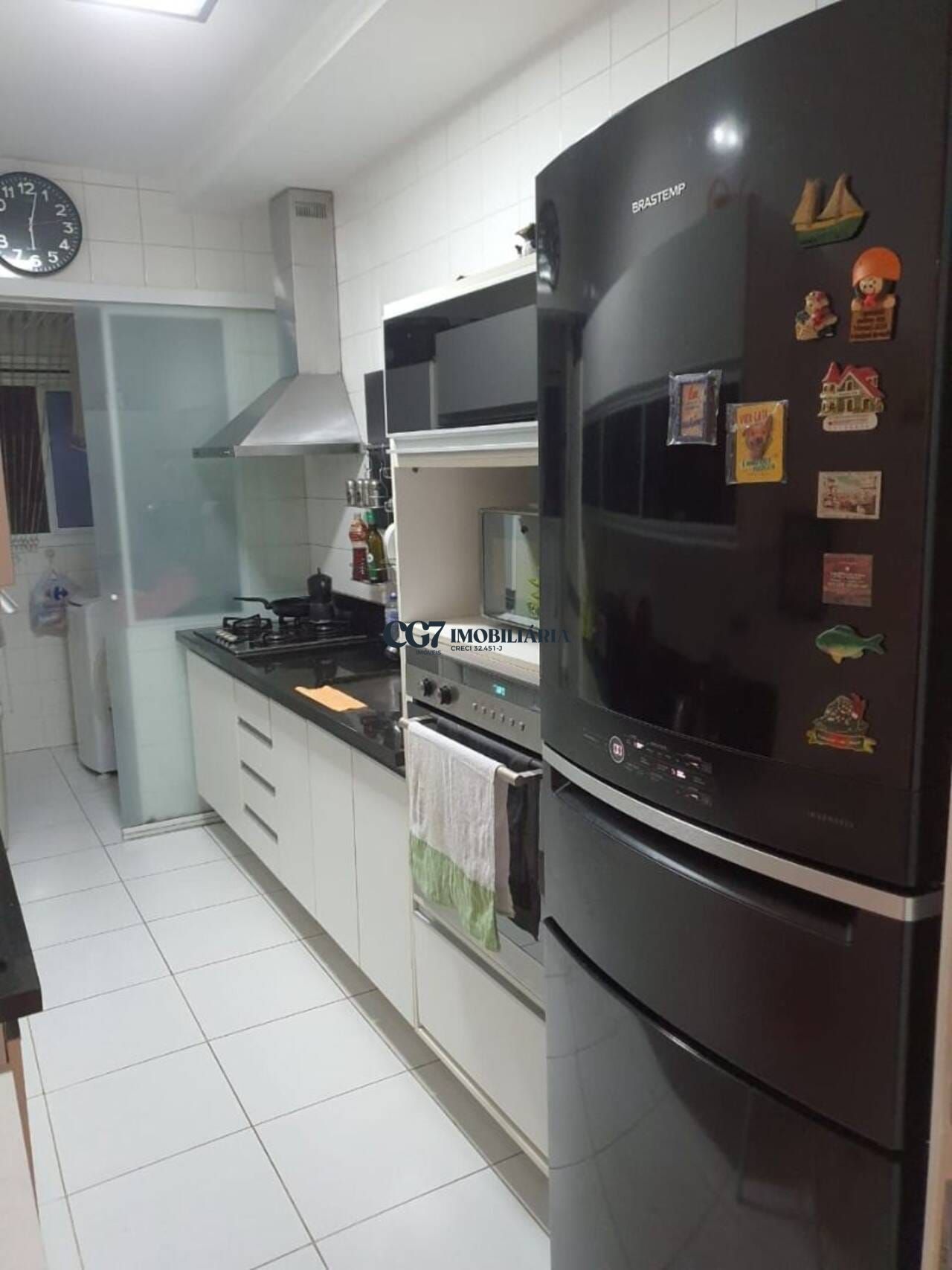 Apartamento à venda com 2 quartos, 94m² - Foto 3