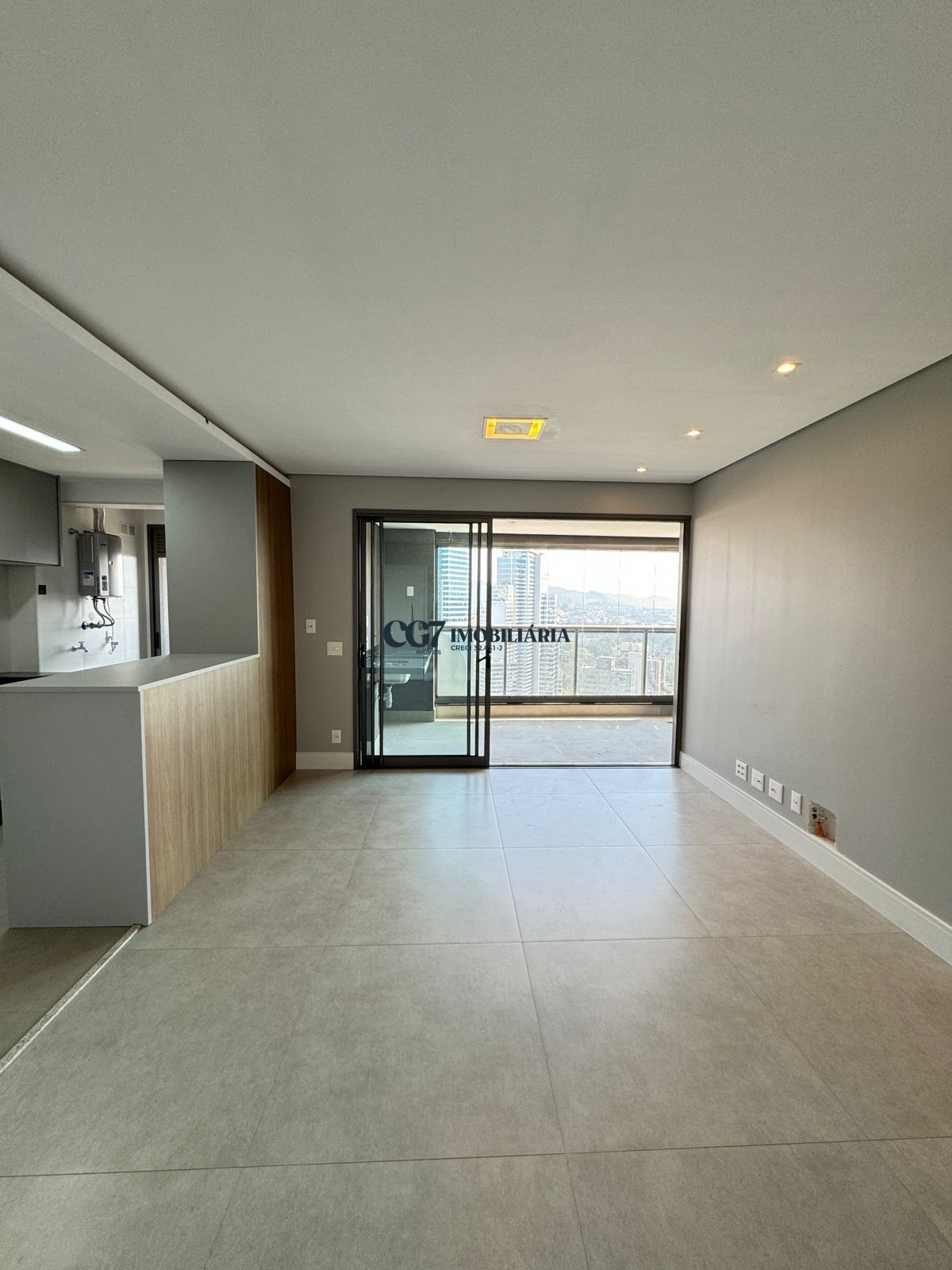 Apartamento à venda com 2 quartos, 95m² - Foto 1