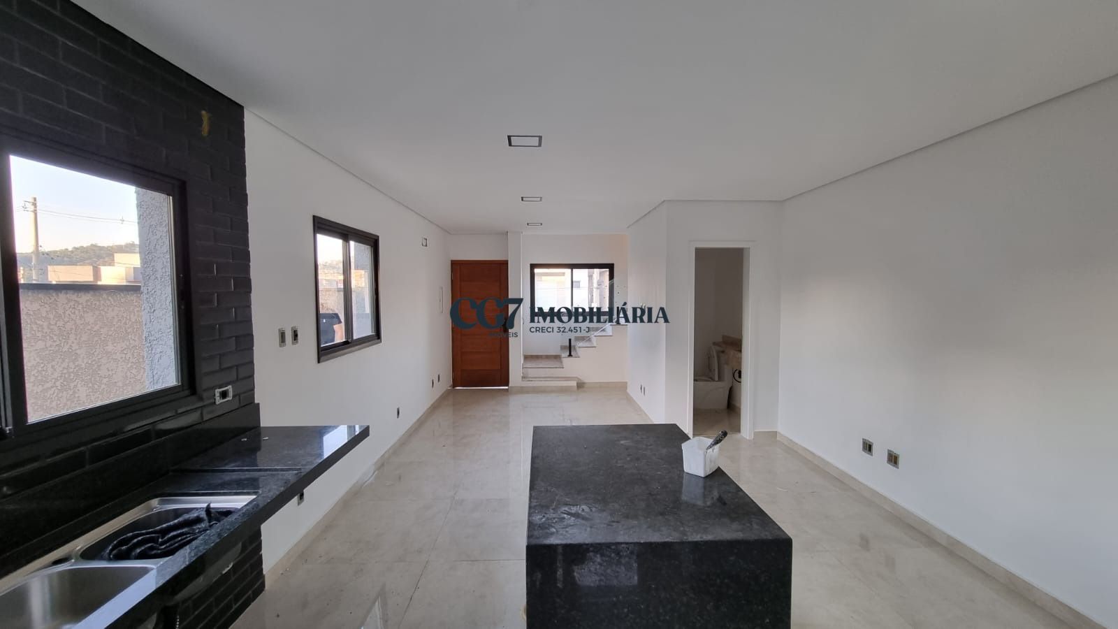 Sobrado à venda com 3 quartos, 126m² - Foto 1