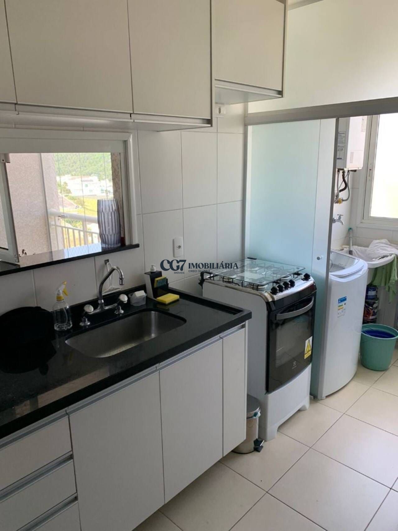 Apartamento à venda com 2 quartos, 72m² - Foto 3