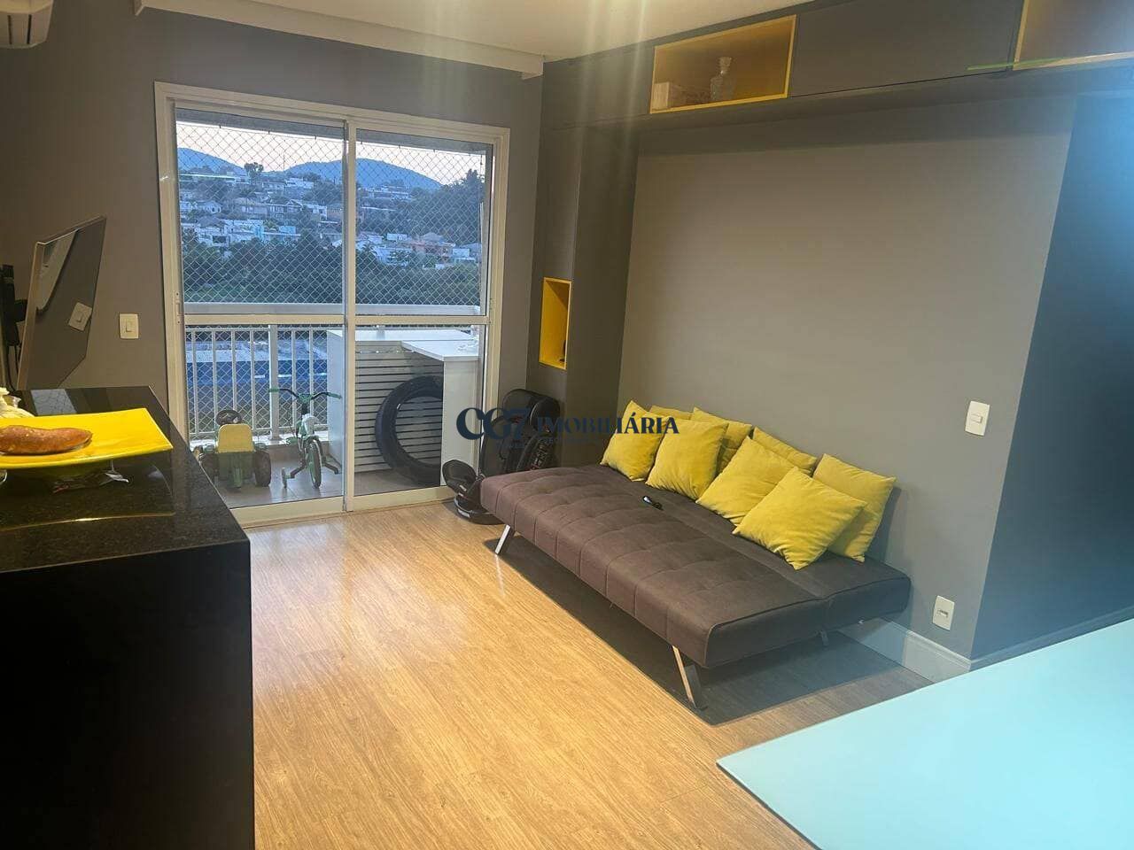 Apartamento à venda com 2 quartos, 66m² - Foto 1