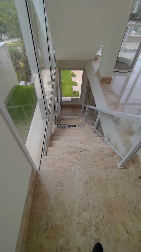 Casa de Condomínio à venda com 4 quartos, 430m² - Foto 6