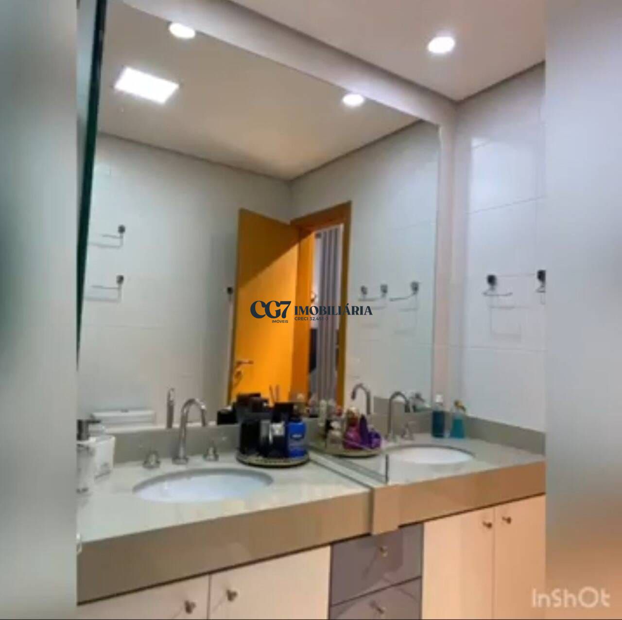 Apartamento à venda com 3 quartos, 187m² - Foto 11