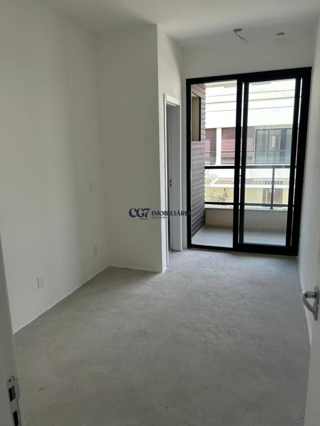 Sobrado à venda com 3 quartos, 152m² - Foto 4