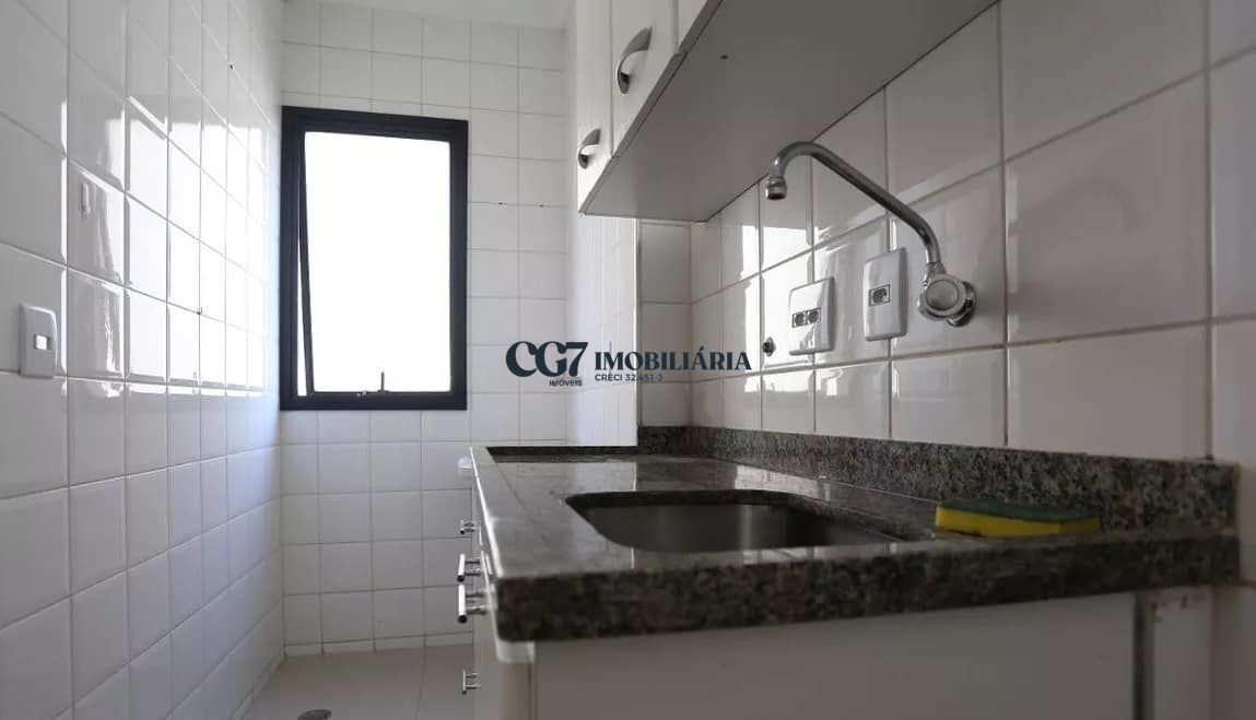 Apartamento para alugar com 2 quartos, 70m² - Foto 3