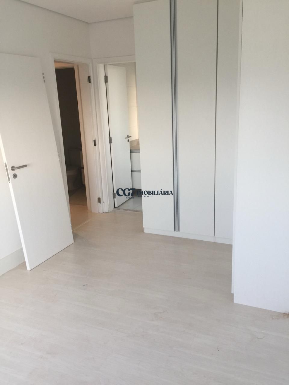 Apartamento para alugar com 2 quartos, 70m² - Foto 11