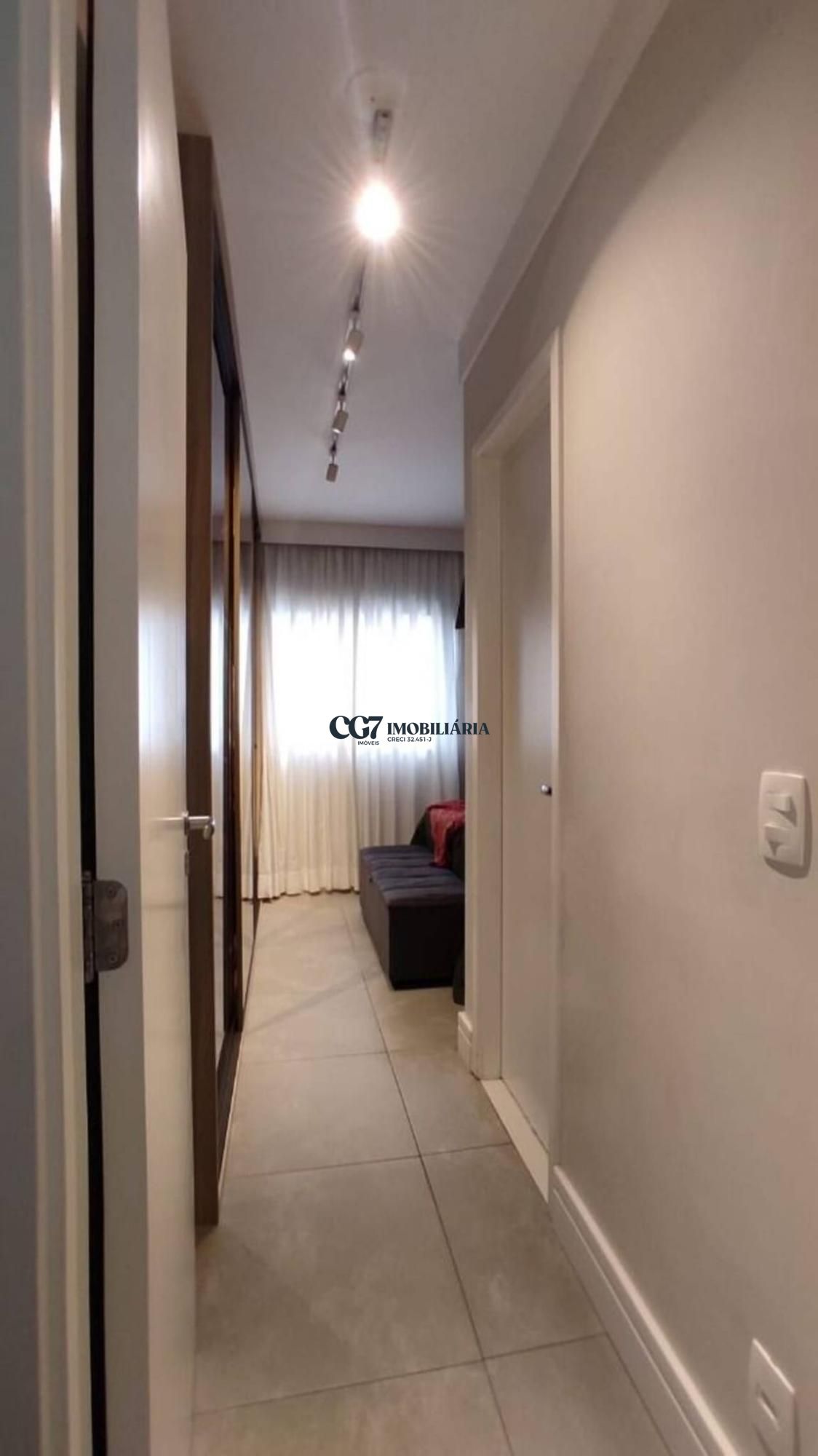 Apartamento à venda com 2 quartos, 63m² - Foto 7