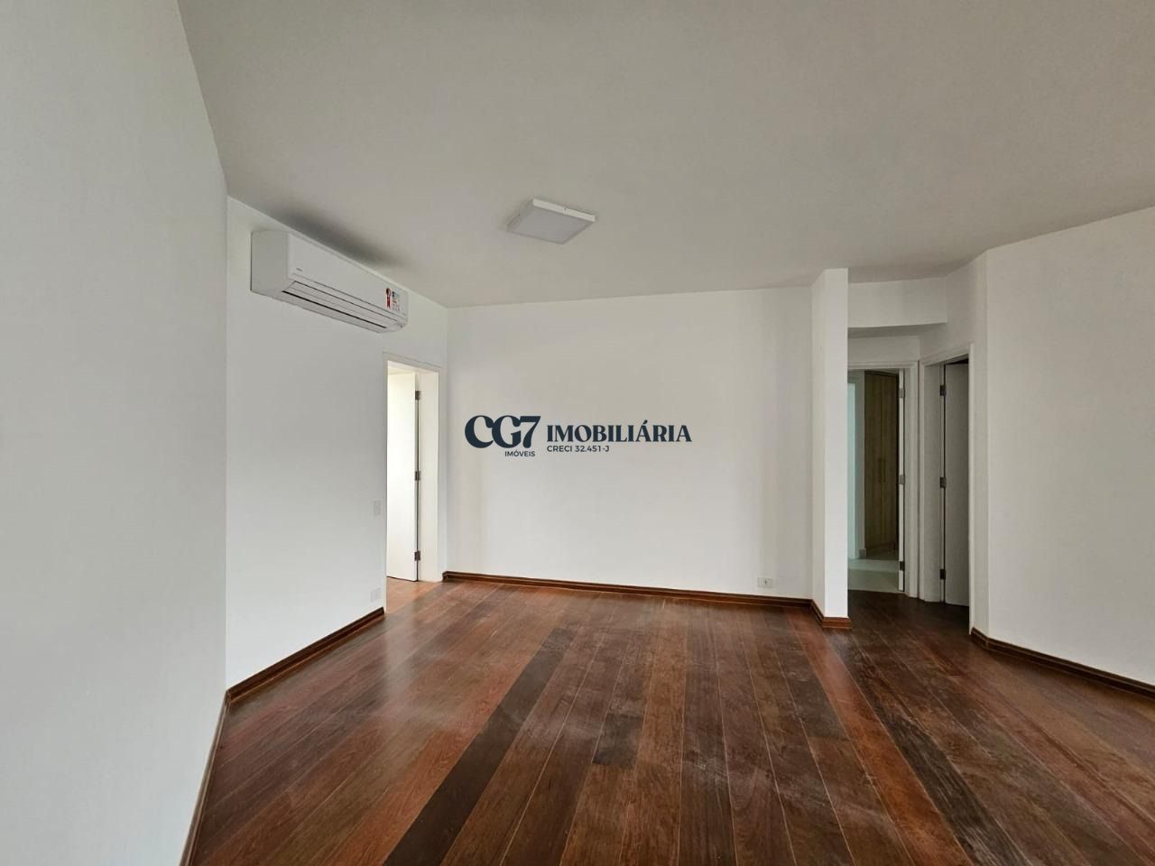 Apartamento para alugar com 3 quartos, 206m² - Foto 4